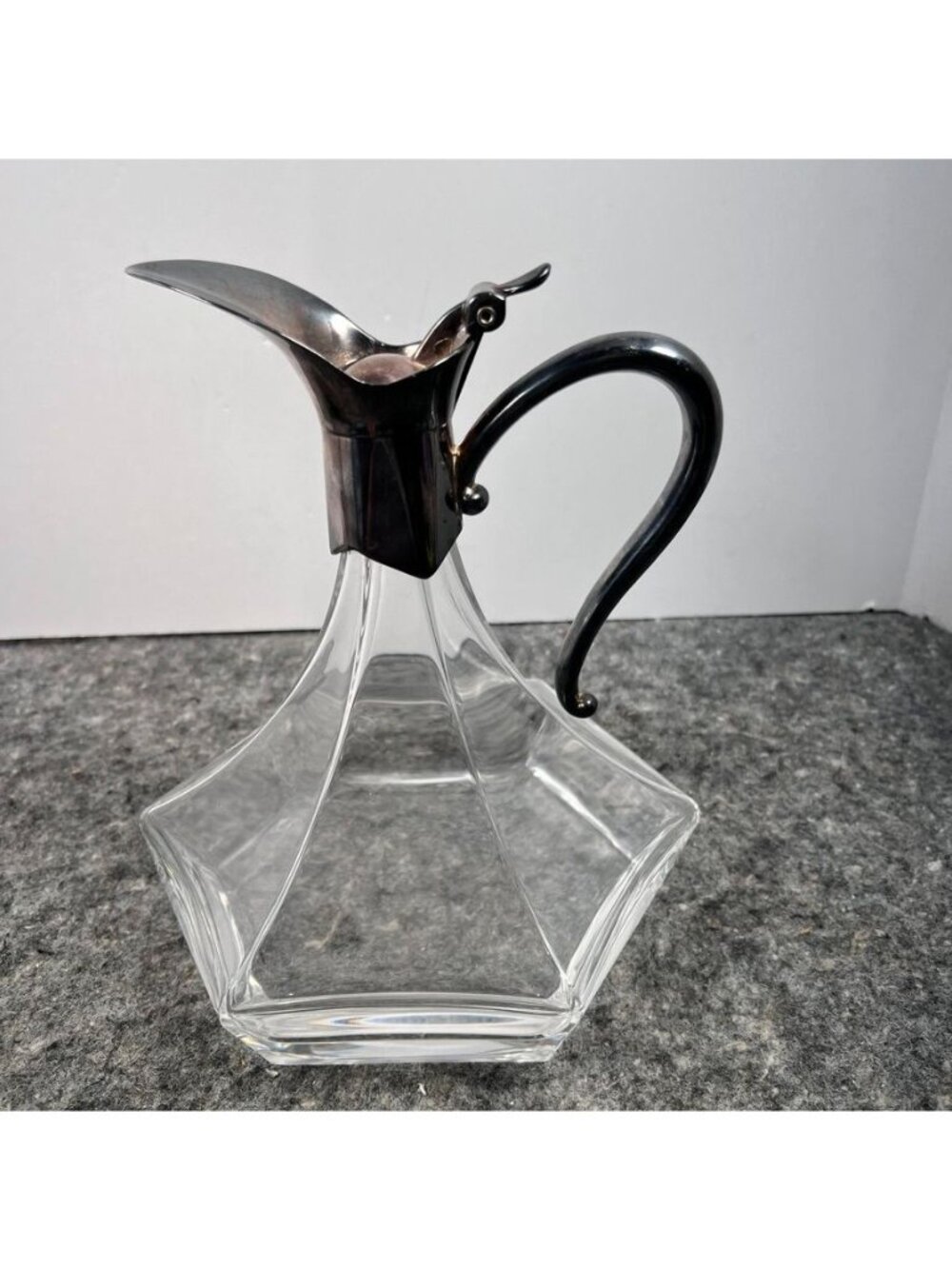 VTG RCR Royal Crystal Rock Hexagonal Decanter Patina Silver Handle & Spout - Picture 6 of 16